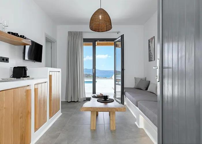 La Grande Vue-private Hilltop With Private Pools * Vivlos