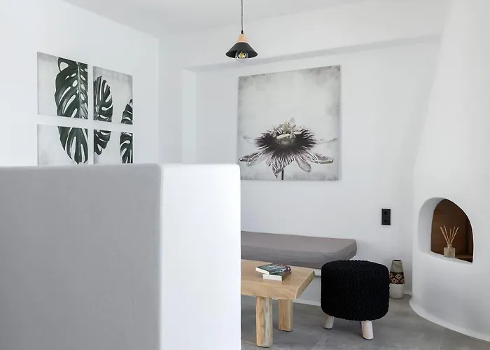 La Grande Vue-private Hilltop With Private Pools *