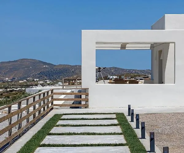 La Grande Vue-private Hilltop With Private Pools Villa *