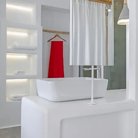 Villa La Grande Vue-private Hilltop With Private Pools *