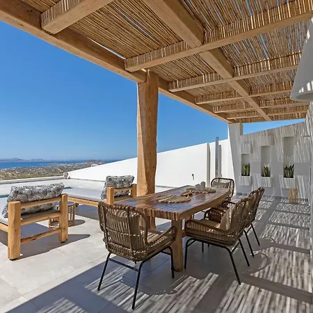 Villa La Grande Vue-private Hilltop With Private Pools