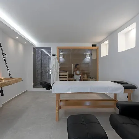 La Grande Vue-private Hilltop With Private Pools Villa Vívlos