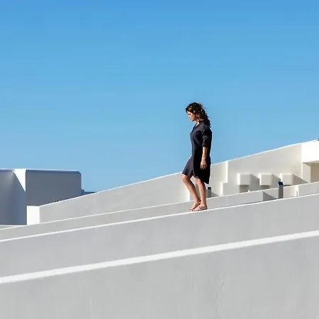 La Grande Vue-private Hilltop With Private Pools Villa *