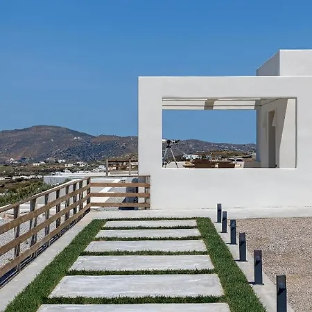 La Grande Vue-private Hilltop With Private Pools Villa *