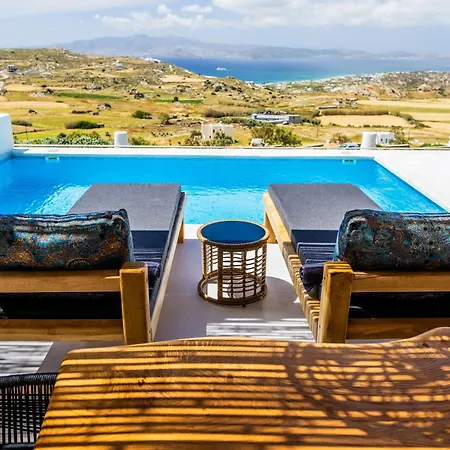 Villa La Grande Vue-private Hilltop With Private Pools *