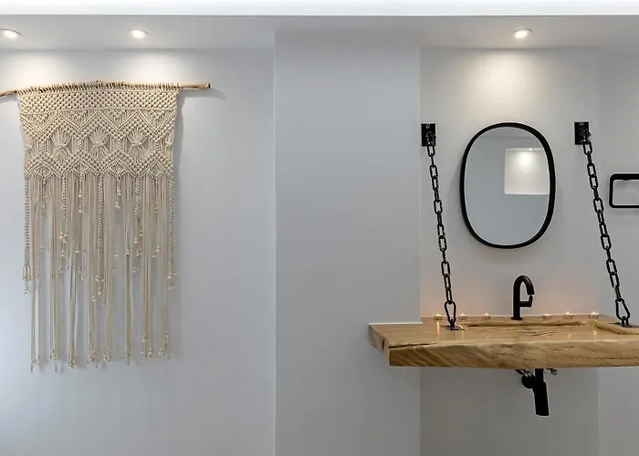 La Grande Vue-private Hilltop With Private Pools * Vívlos