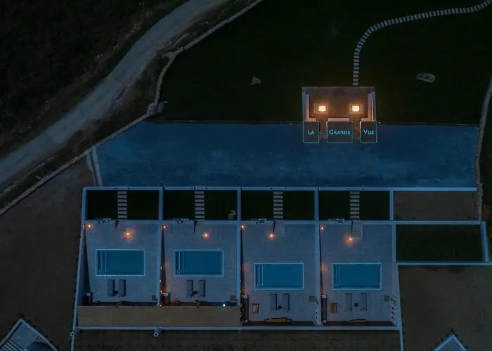 La Grande Vue-private Hilltop With Private Pools 别墅 Vívlos