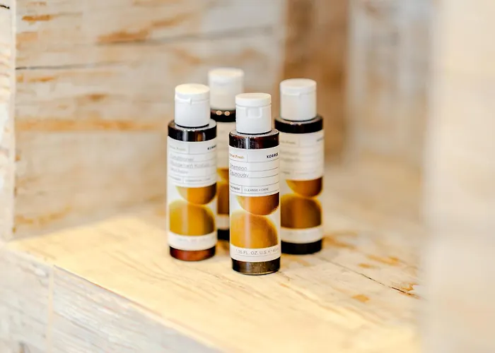 La Grande Vue-private Hilltop With Private Pools